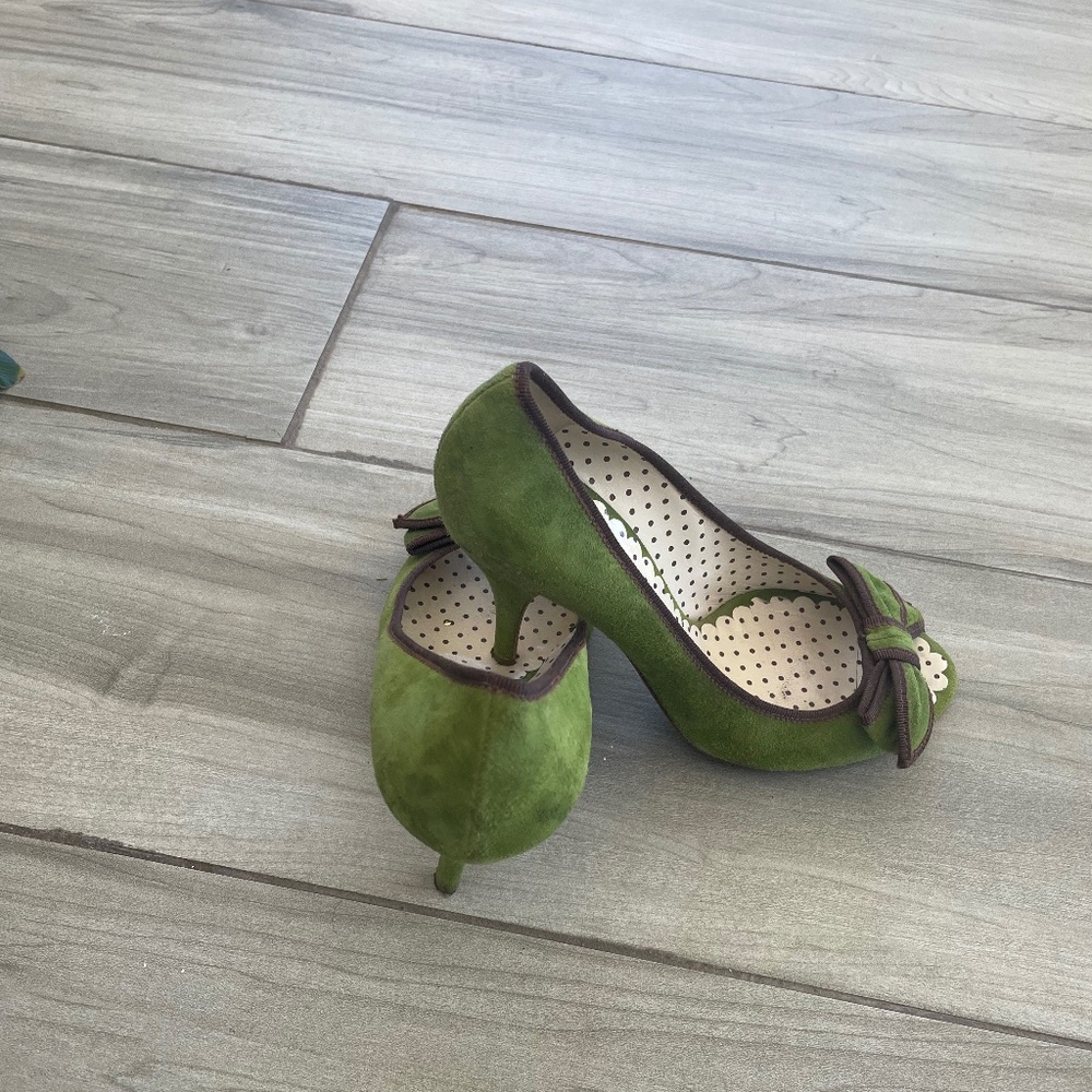 Women’s Pumps/heels